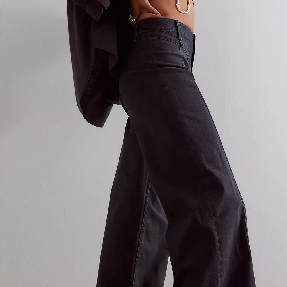 NWT We The Free washed Black Wide Leg Jeans - Picture 1 of 10